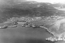 002: Red Island from the air, looking West. [courtesy of Rita (Ennis) Clowe]